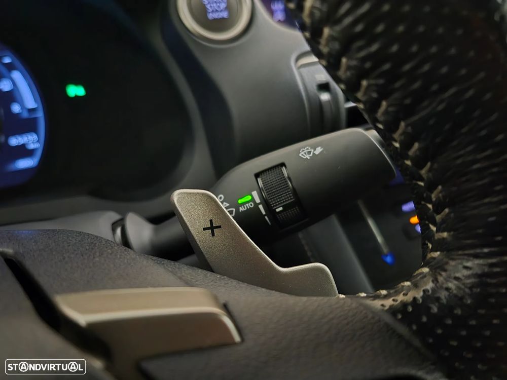 Lexus IS 200 t SPORT - 21