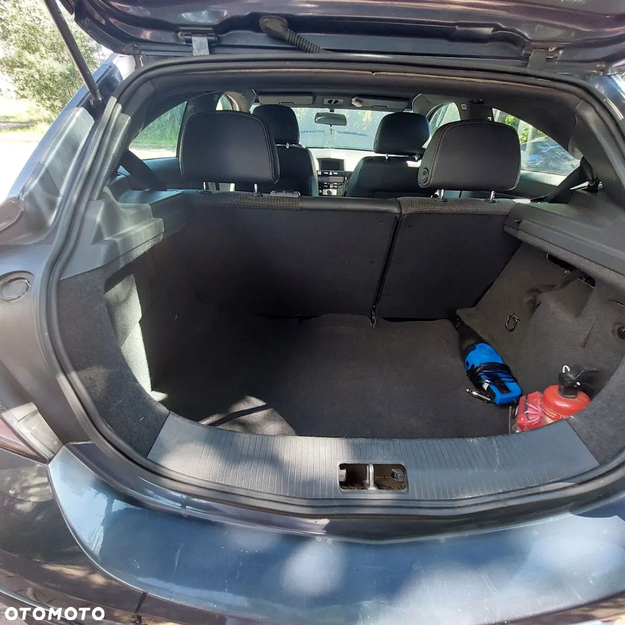 Opel Astra III GTC 1.7 CDTI Sport - 22