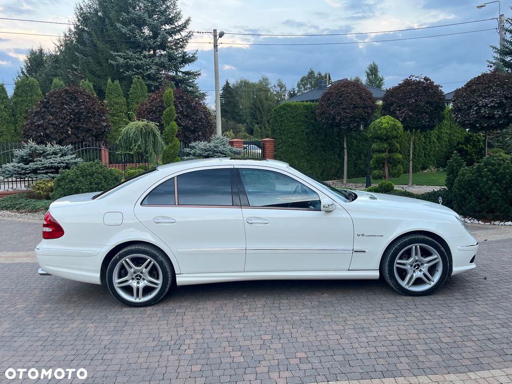 Mercedes-Benz Klasa E 500 T Avantgarde - 9