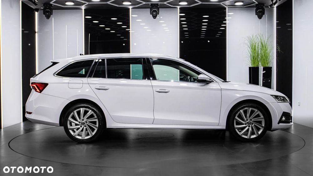 Skoda Octavia 2.0 TDI 4x4 Style DSG - 8