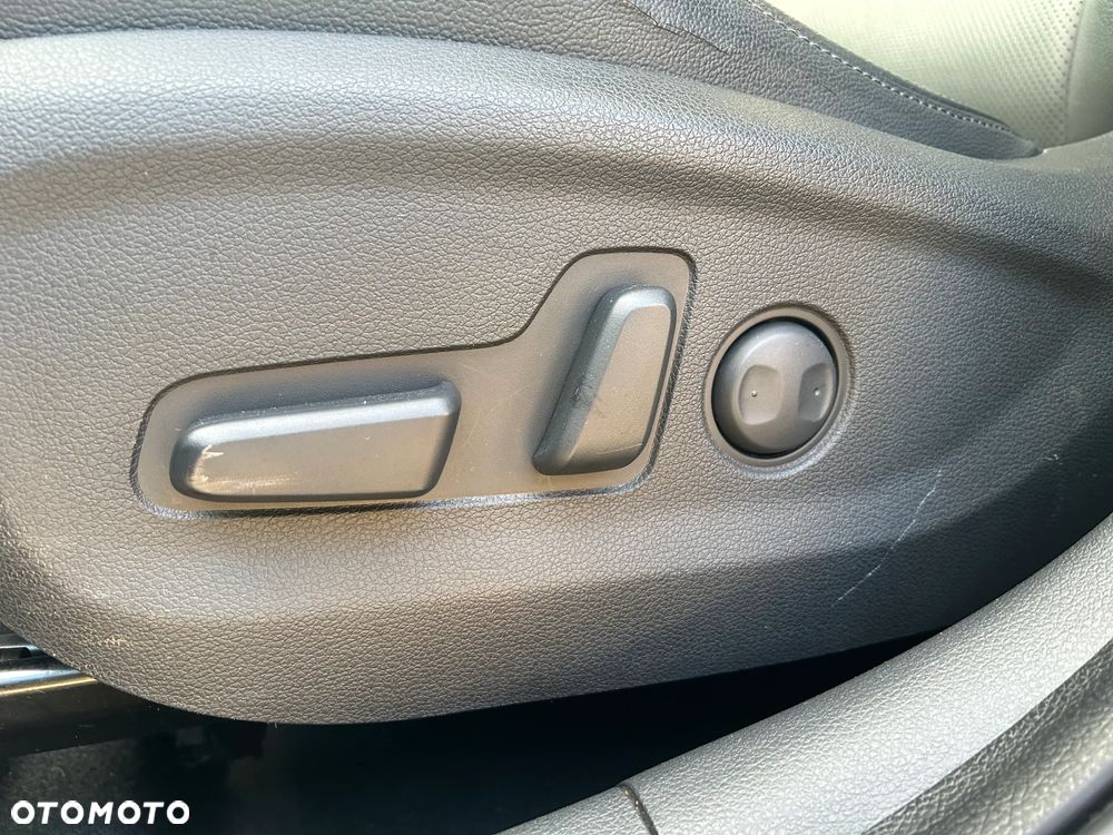 Hyundai Tucson 1.6 T-GDI Premium 4WD DCT - 22