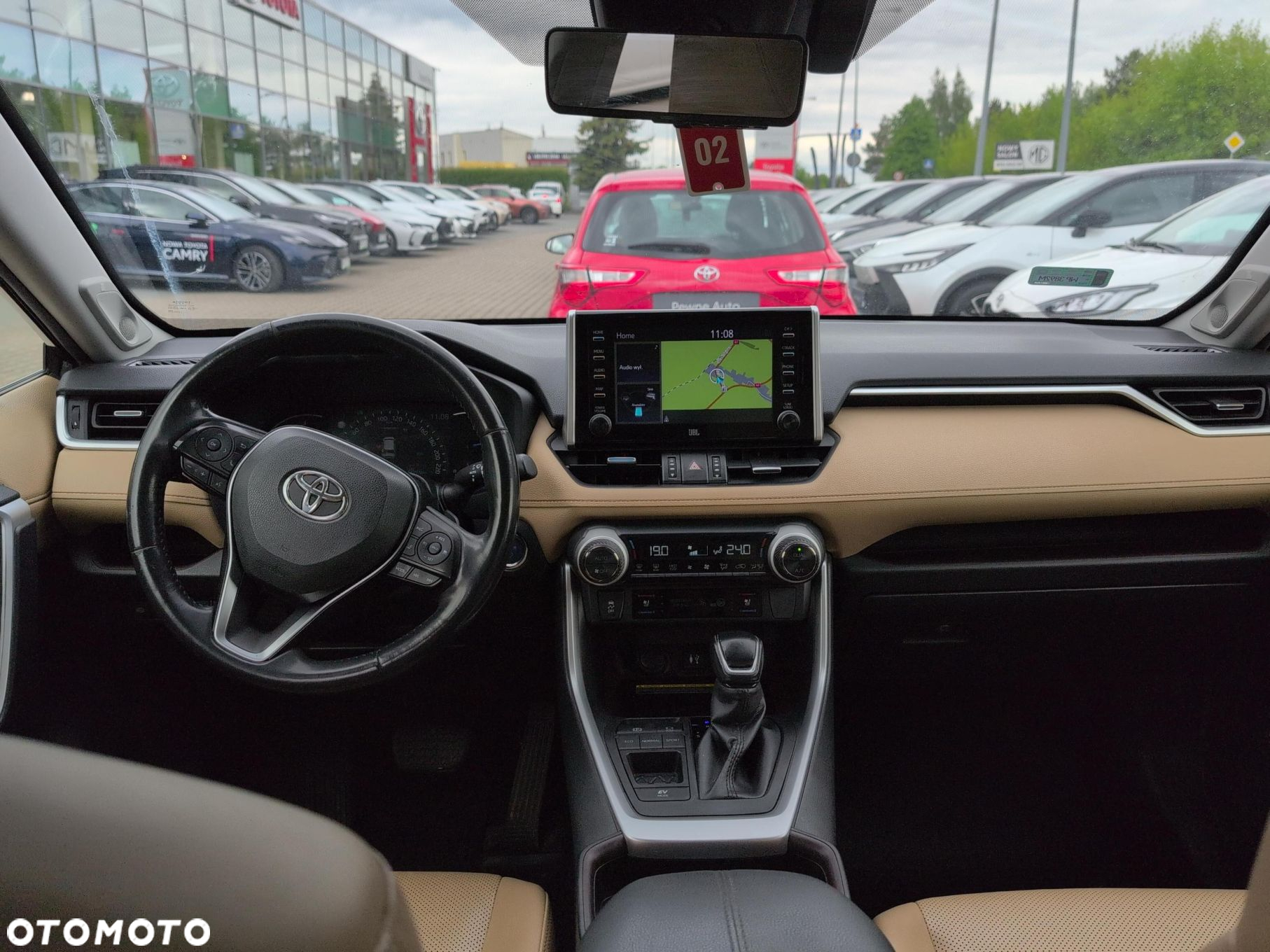 Toyota RAV4 - 11