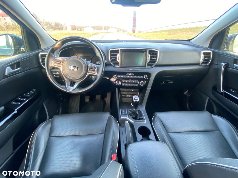 Kia Sportage 1.6 GDI 2WD Dream-Team Edition - 16