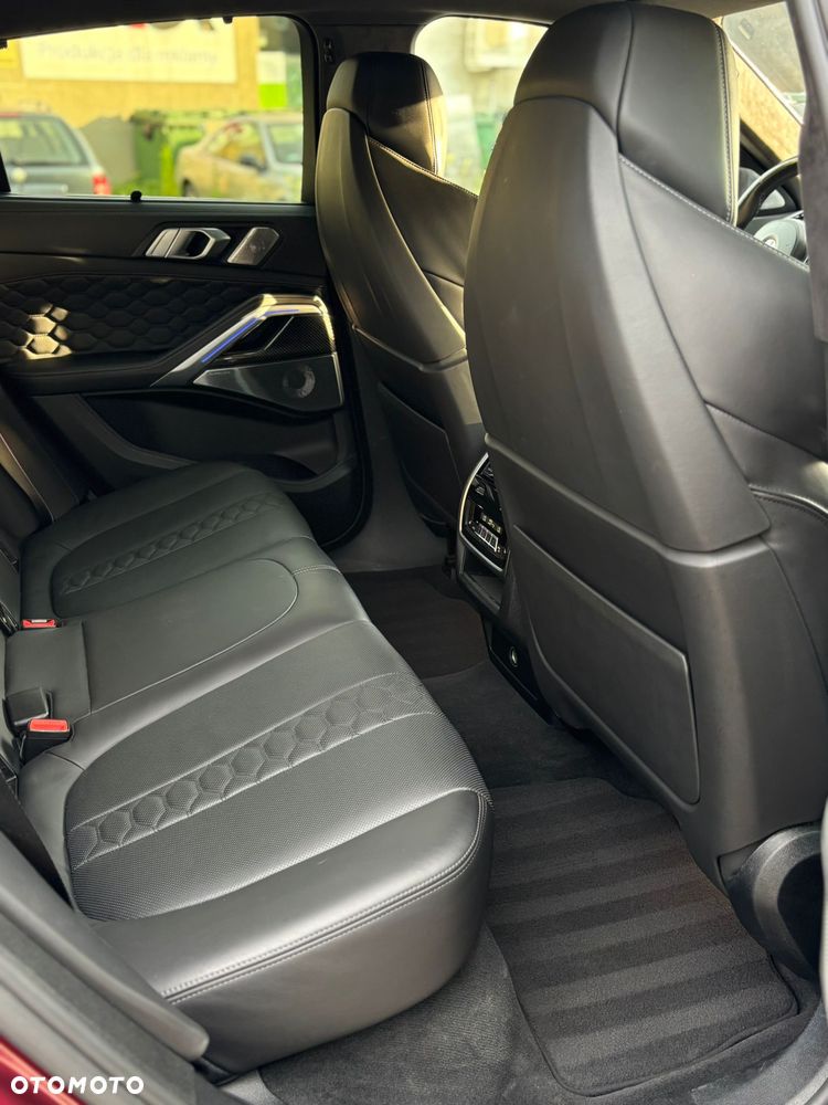 BMW X6 - 16