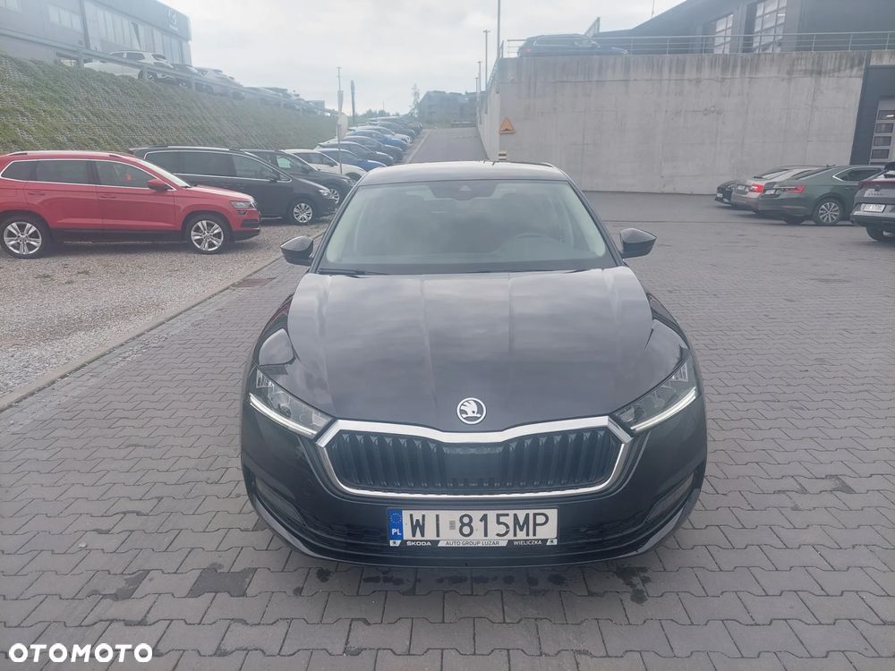 Skoda Octavia 2.0 TDI Ambition DSG - 8
