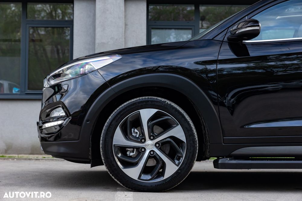 Hyundai Tucson 2.0 CRDI 4WD Automatik Premium - 21