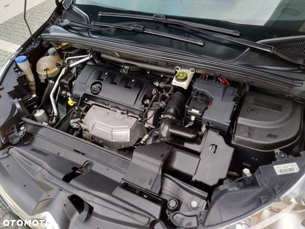 Citroën C4 VTi 95 Attraction - 24