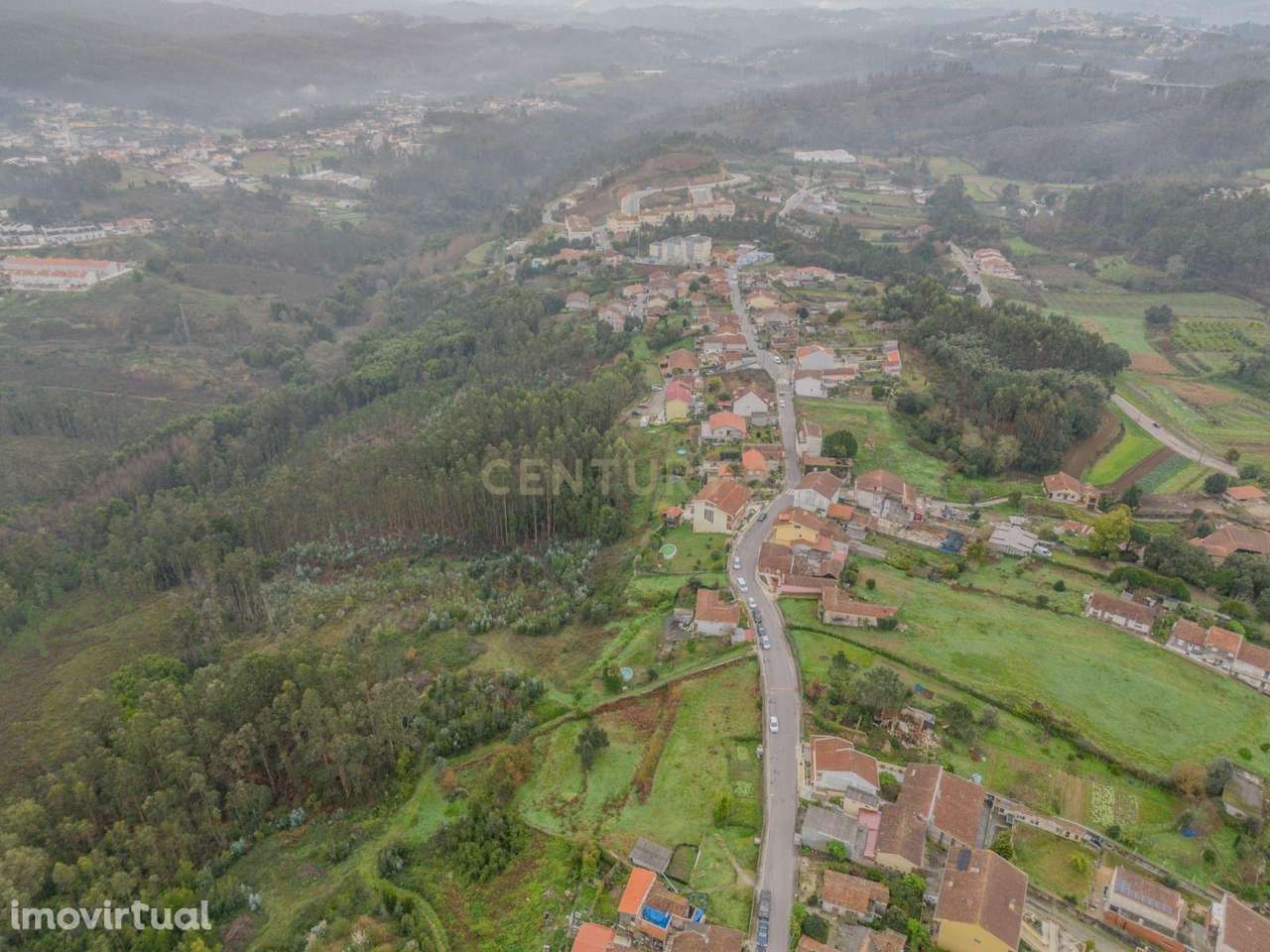 Terreno com capacidade construtiva de moradias uni/bifamiliares, em Sã - Grande imagem: 4/10