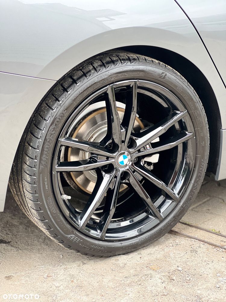 BMW Seria 3 320i xDrive M Sport - 5