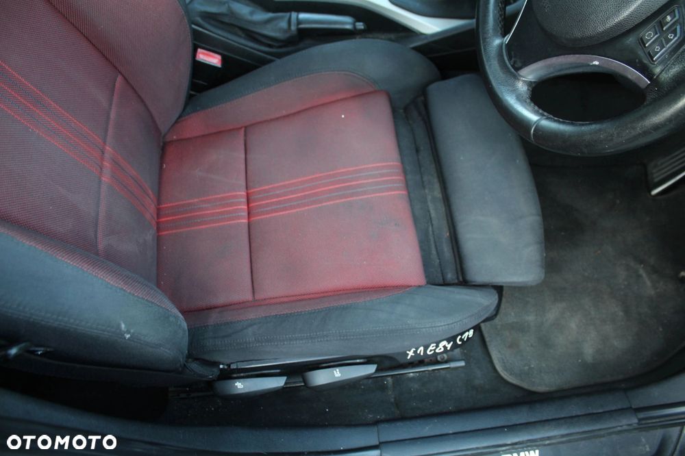 FOTEL PRAWY PRZÓD PRZEDNI BMW X1 E84 C15 - 2