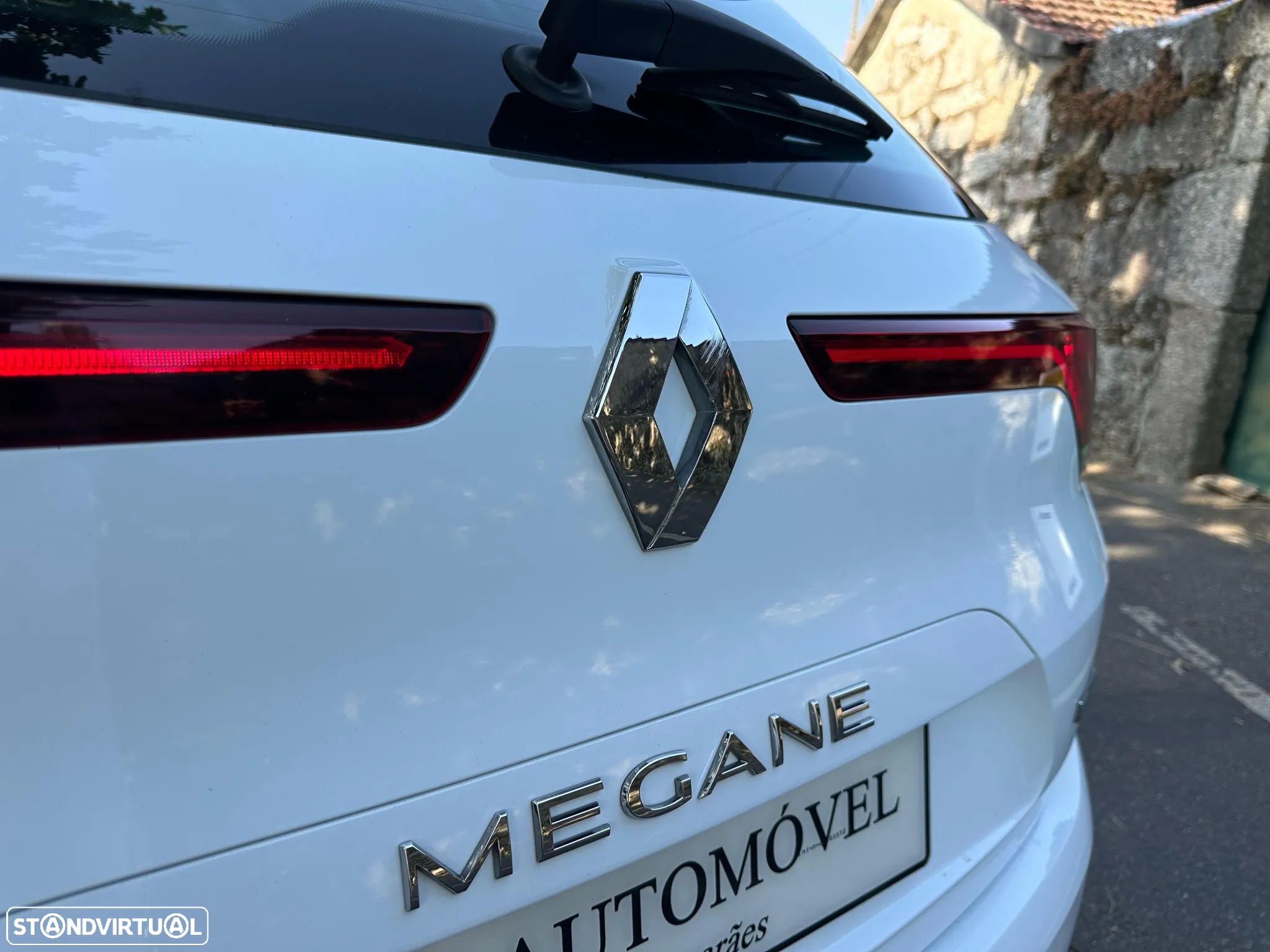 Renault Mégane Sport Tourer 1.6 E-Tech Plug-In E-Tech Hybrid Engineered - 16