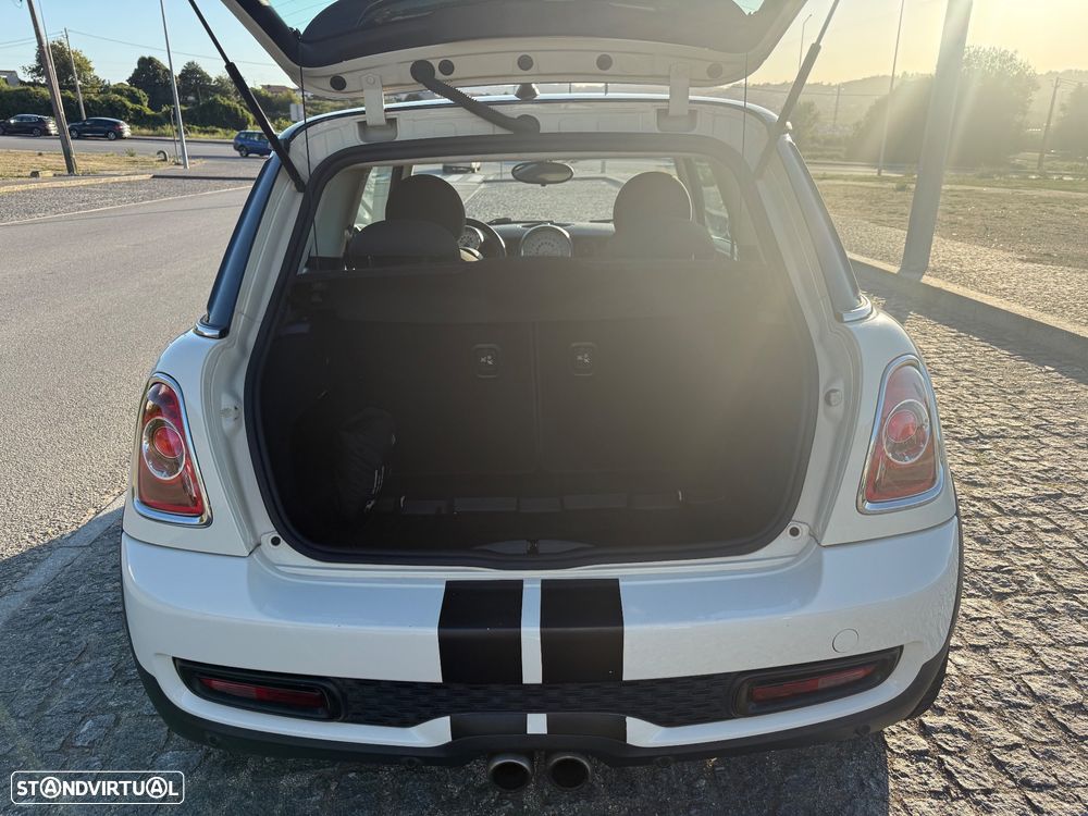 MINI 3 Portas Cooper S - 6