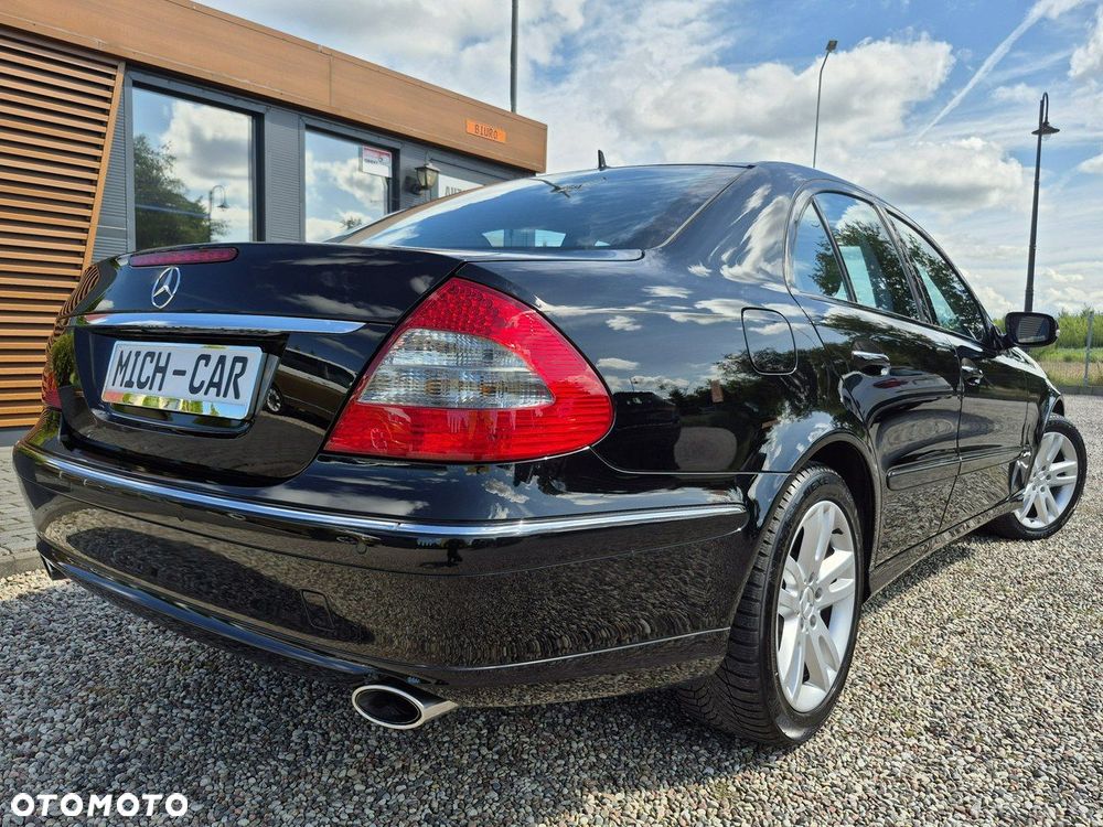 Mercedes-Benz Klasa E - 24
