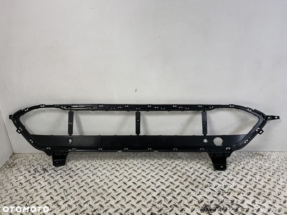 NOWY ORYGINALNY STELAŻ PRZEDNI MOCOWANIE PRZÓD WZMOCENIENIE GRILL HYUNDAI KONA I 17-23 86561-J9NA0 - 2