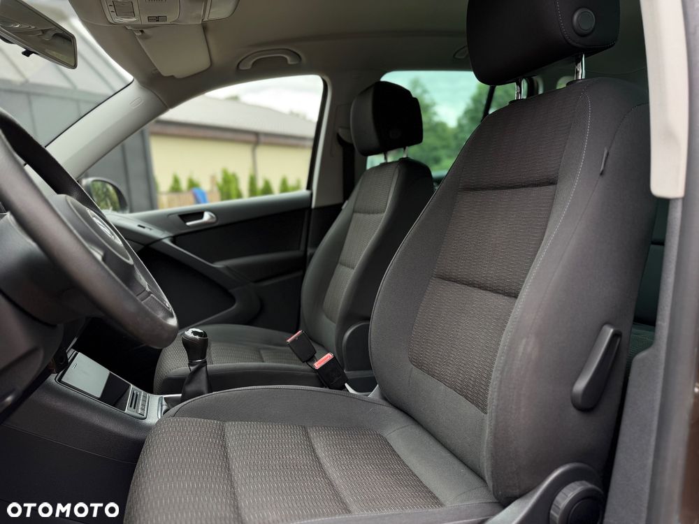 Volkswagen Tiguan 2.0 TDI DPF BlueMotion Technology Cup Sport & Style - 14