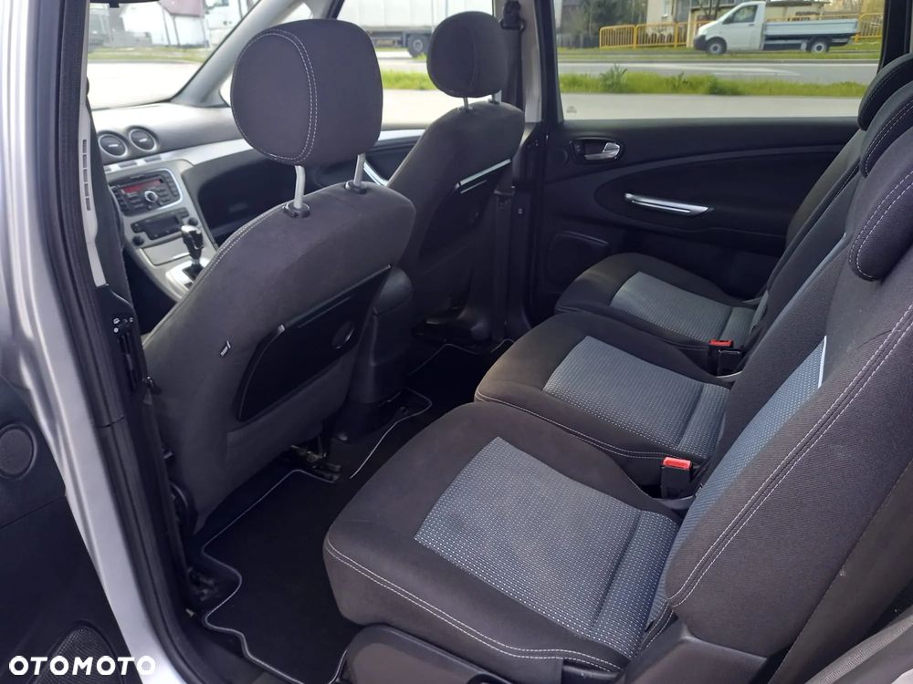 Ford Galaxy 2.0 TDCi Trend - 14