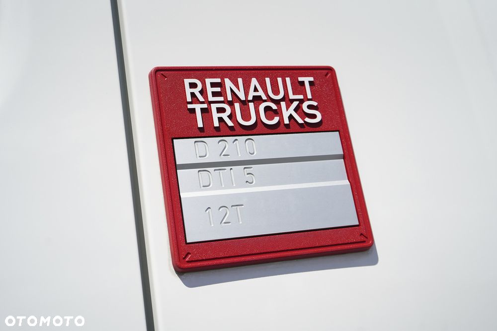 Renault / D 12 / 210 / ACC / EURO 6 / CHŁODNIA / ŁAD. 5950 KG / 11 PALET - 25