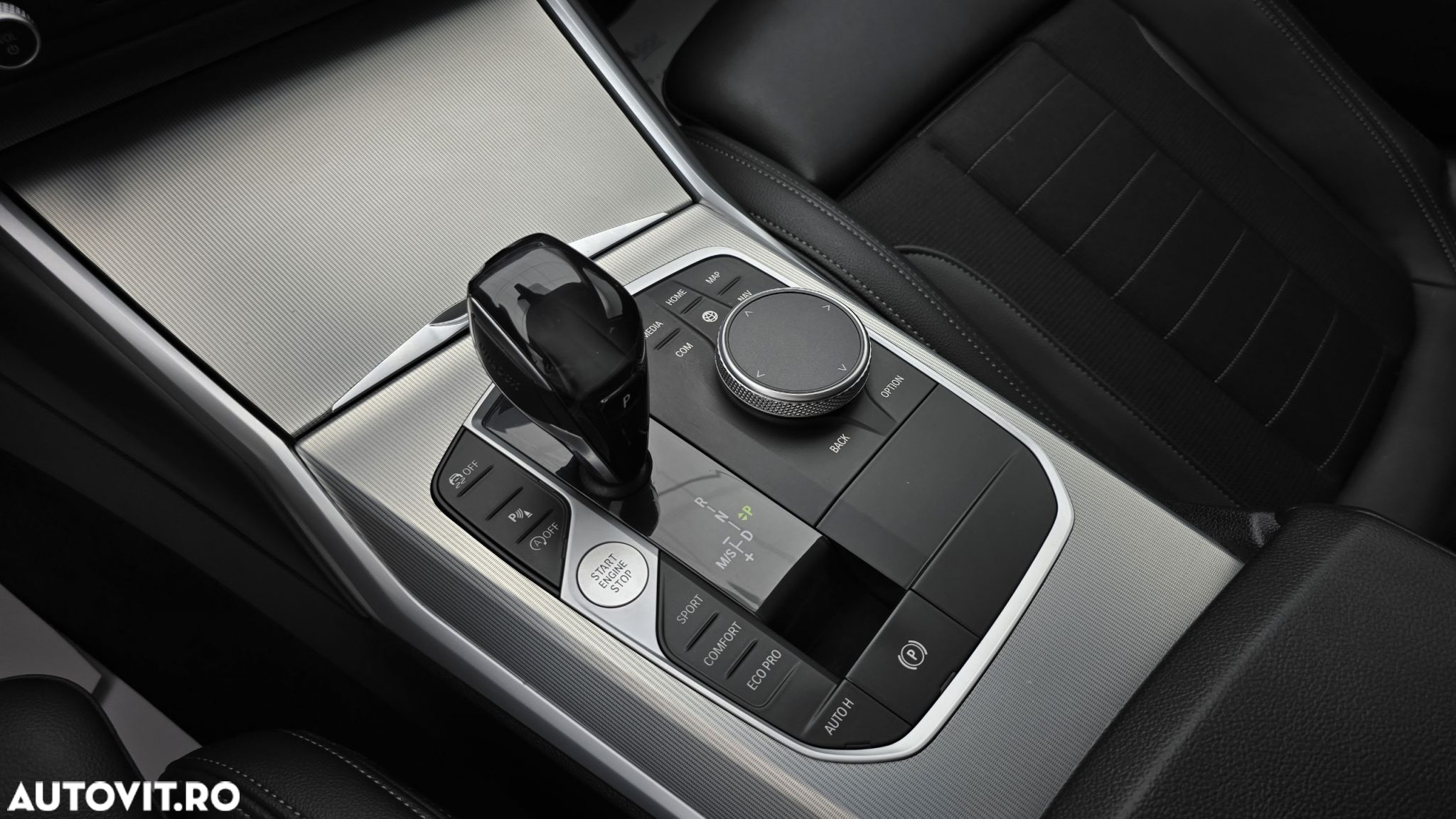 BMW Seria 3 330d xDrive AT - 17