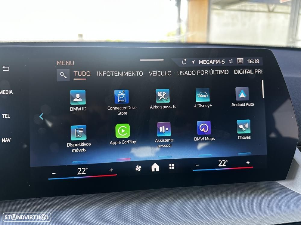 BMW iX2 eDrive20 - 24
