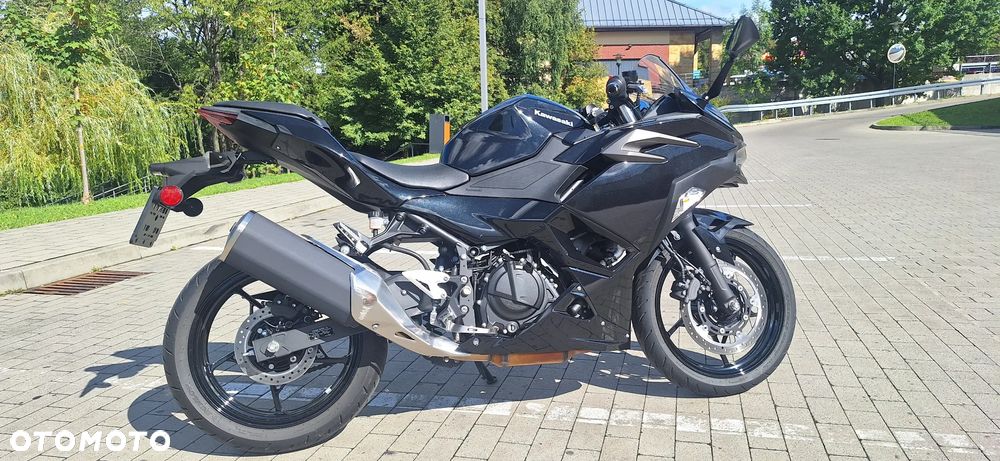 Kawasaki Ninja - 8