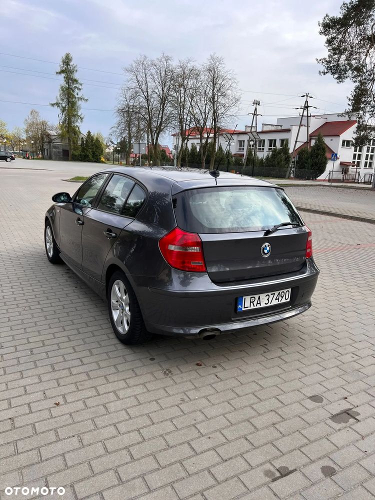 BMW Seria 1 - 12