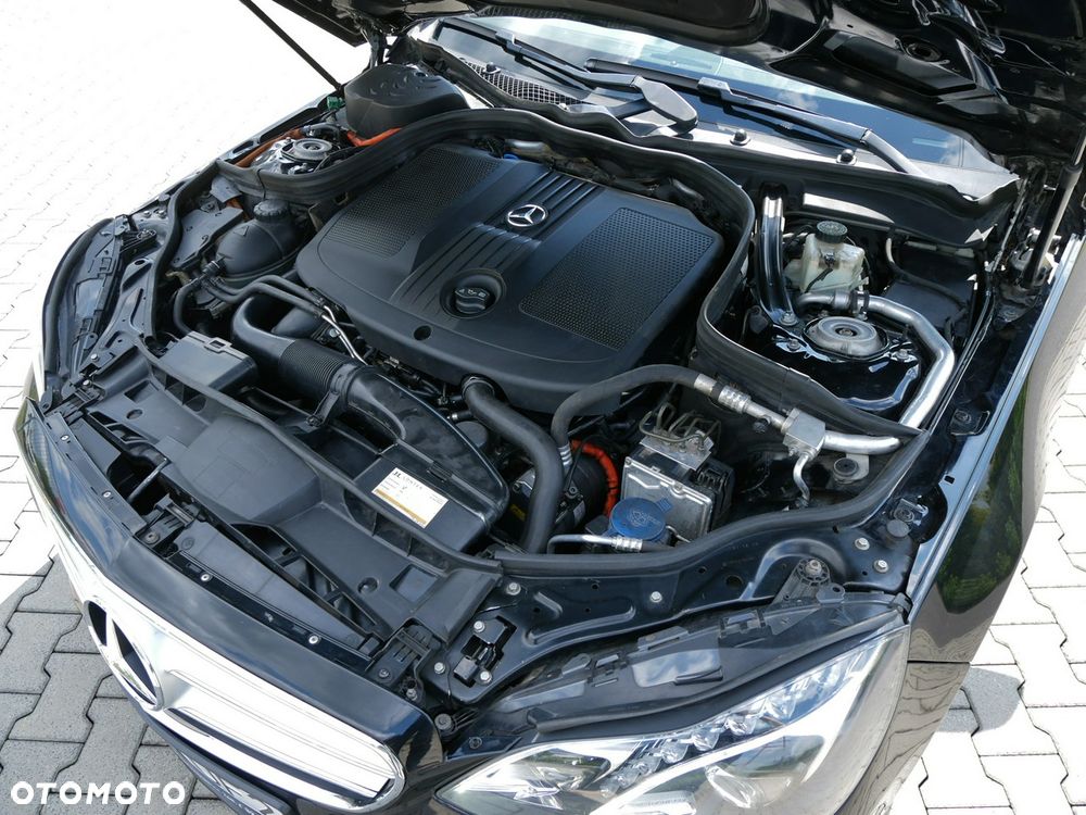 Mercedes-Benz Klasa E 250 (BlueTEC) d 9G-TRONIC - 20