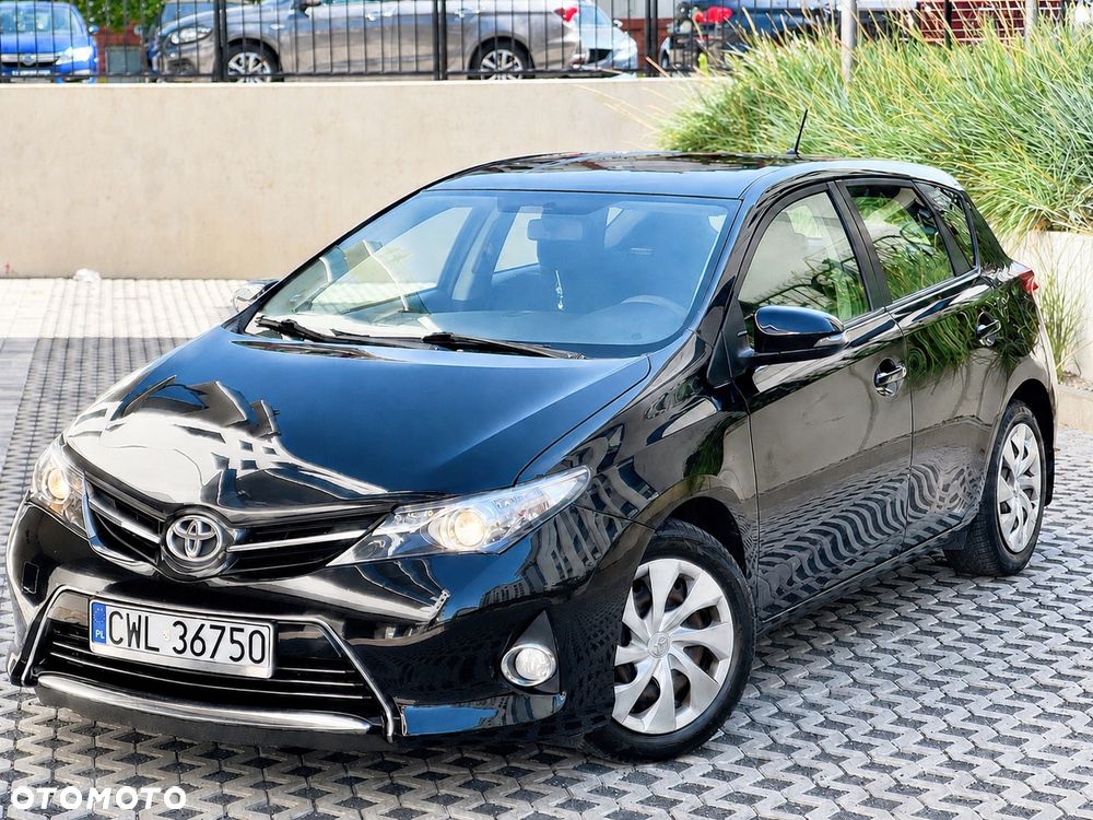 Toyota Auris 1.4 D-4D Active - 2