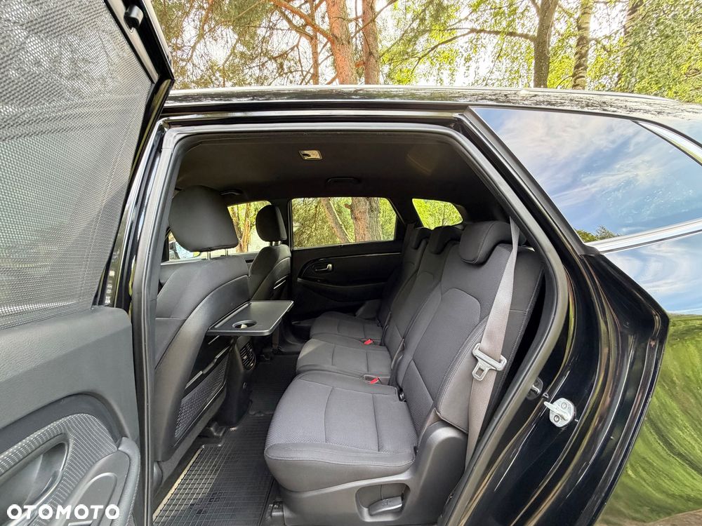 Kia Carens 2.0 GDI XL EU6 - 24