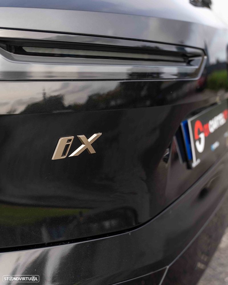 BMW iX xDrive40 - 34