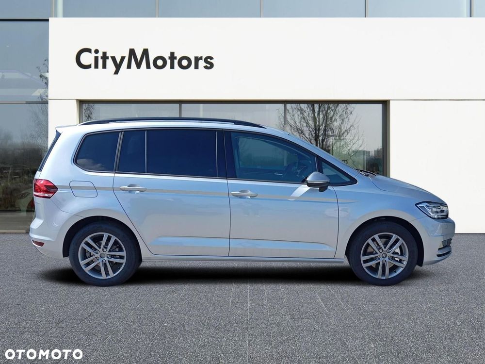 Volkswagen Touran - 7