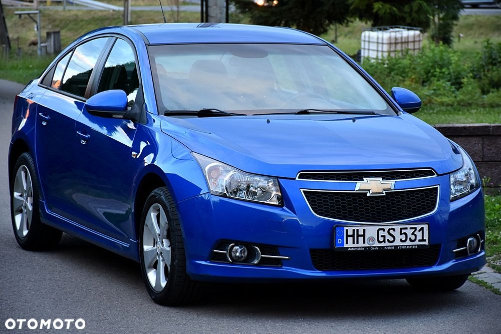 Chevrolet Cruze 1.8 LS+ - 1