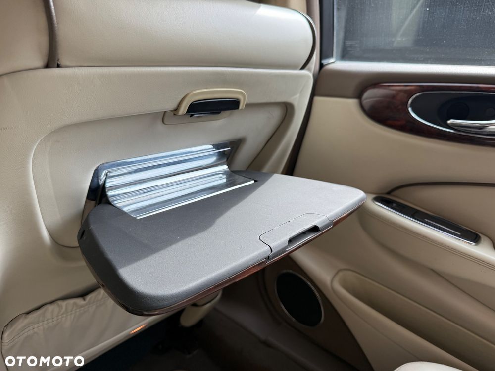 Jaguar XJ XJ8 4.2 Executive Last Edition - 20