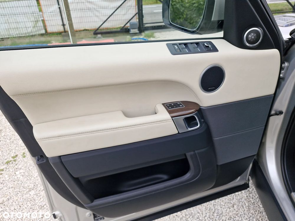 Land Rover Range Rover Sport - 17