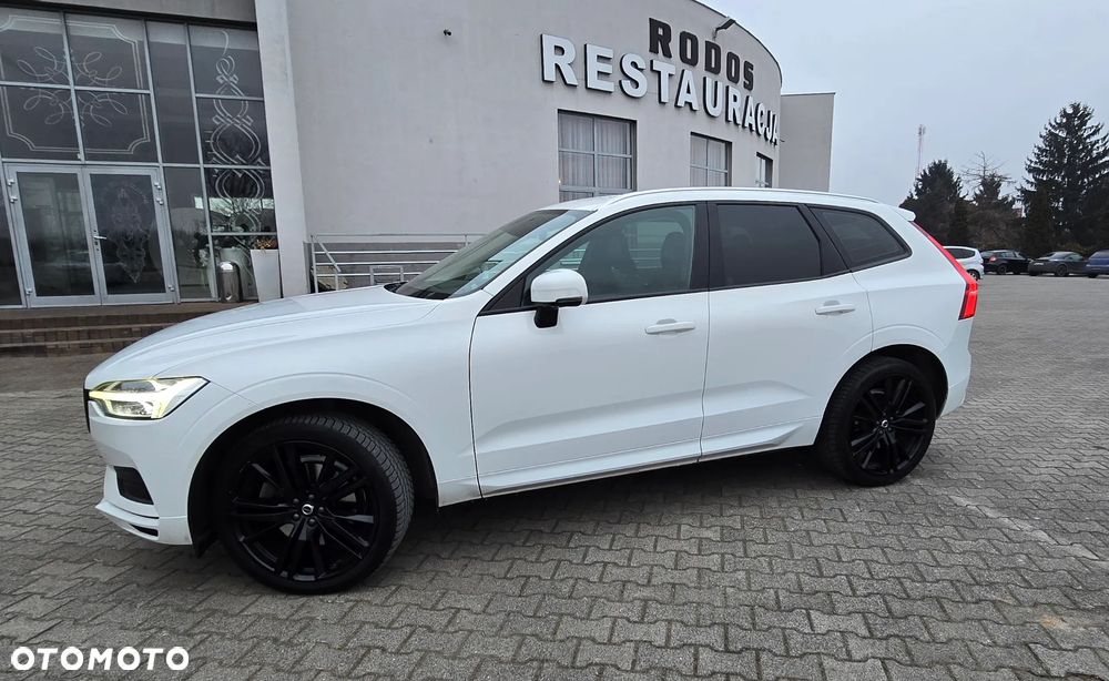 Volvo XC 60 D4 Momentum - 1