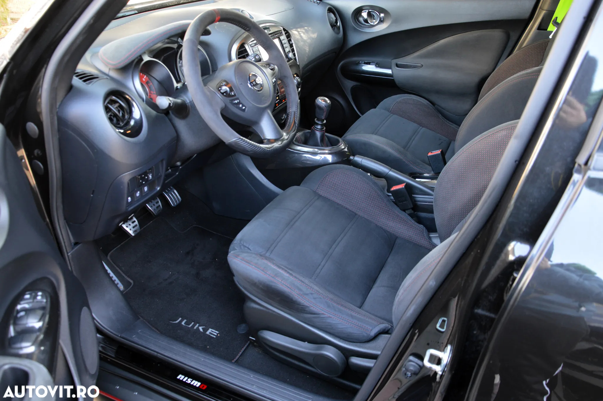 Nissan Juke 1.6 DIG-T Nismo RS - 24