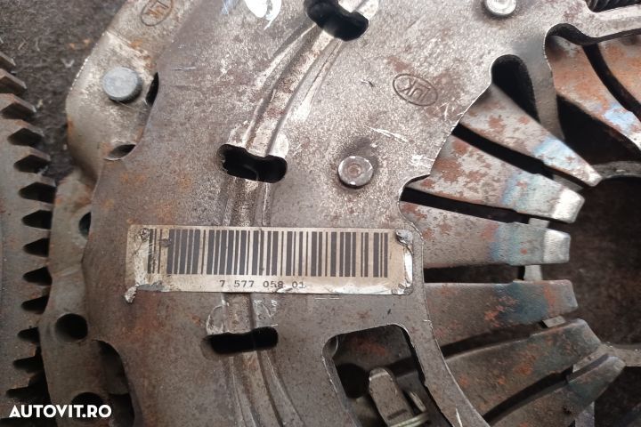 VOLANTA+PLACA AMBREIAJ BMW Seria 5 F07/F10/F11 [facelift] [2013 - 201 - 3