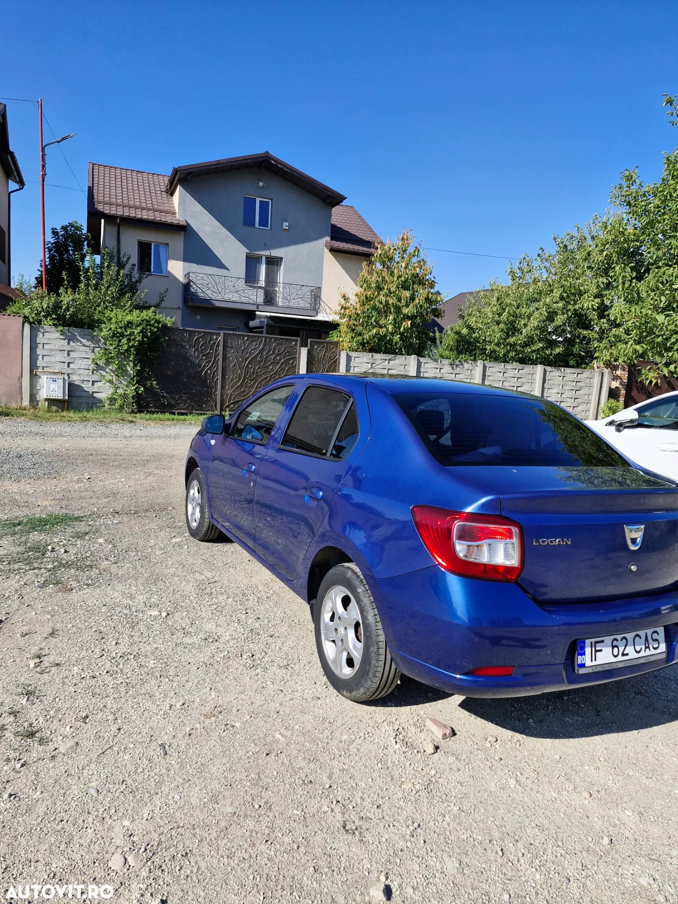 Dacia Logan - 4
