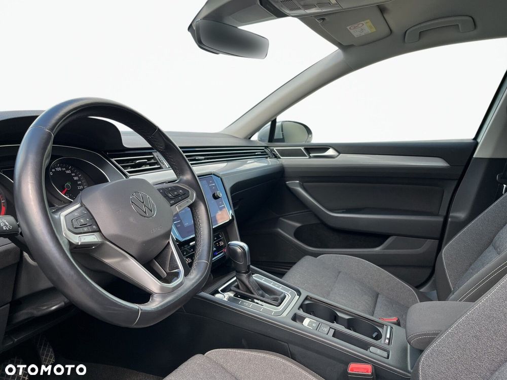 Volkswagen Passat Variant 1.5 TSI EVO Business DSG - 10