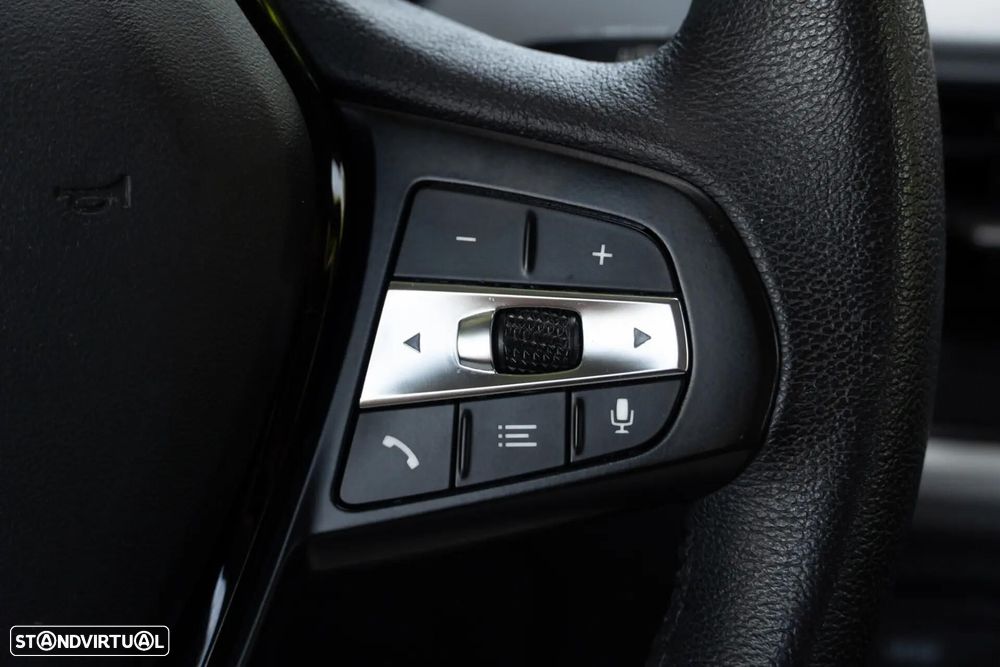 BMW 116 d Line Luxury - 38