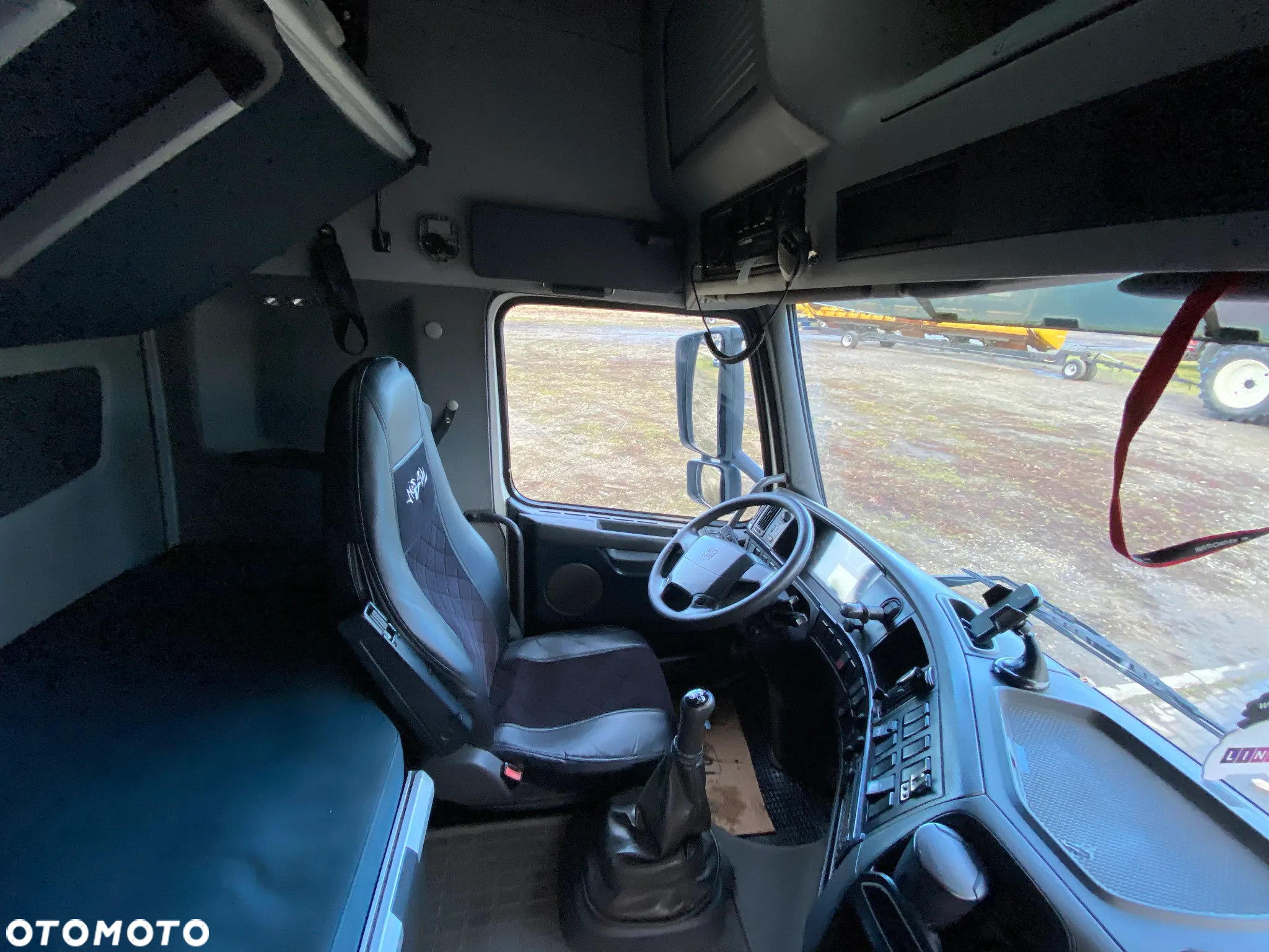 Volvo FH4XT z naczepą Berger N-34 - 15