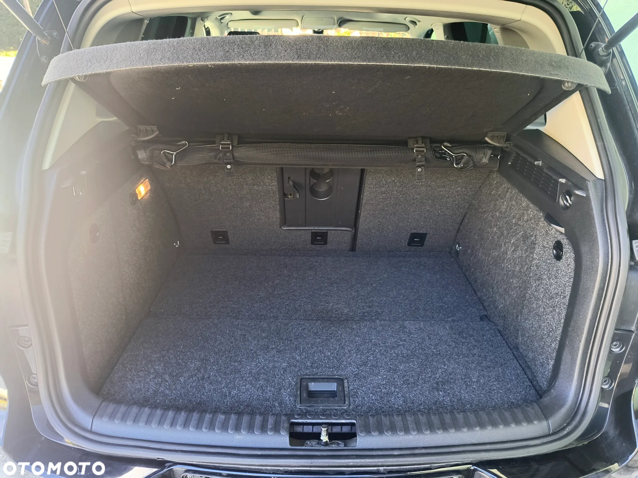 Volkswagen Tiguan - 12
