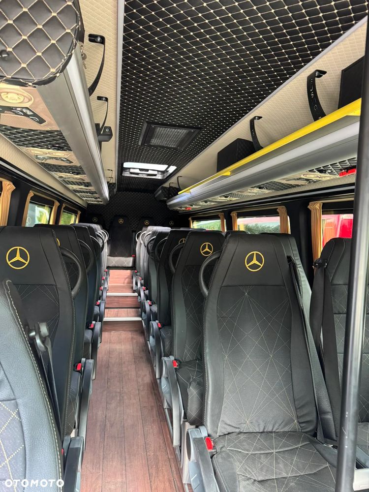 Mercedes-Benz Sprinter 517 - 3