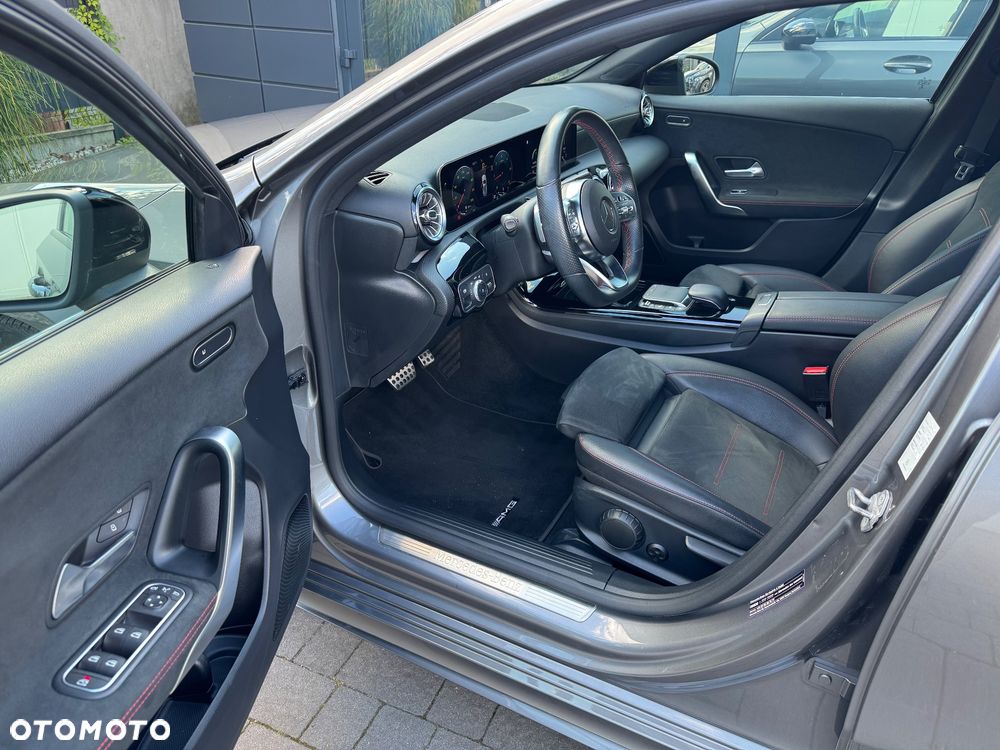 Mercedes-Benz Klasa A 220 d 4-Matic AMG Line 8G-DCT - 12