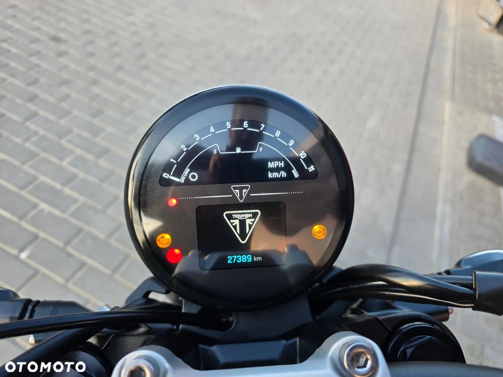 Triumph Trident - 19