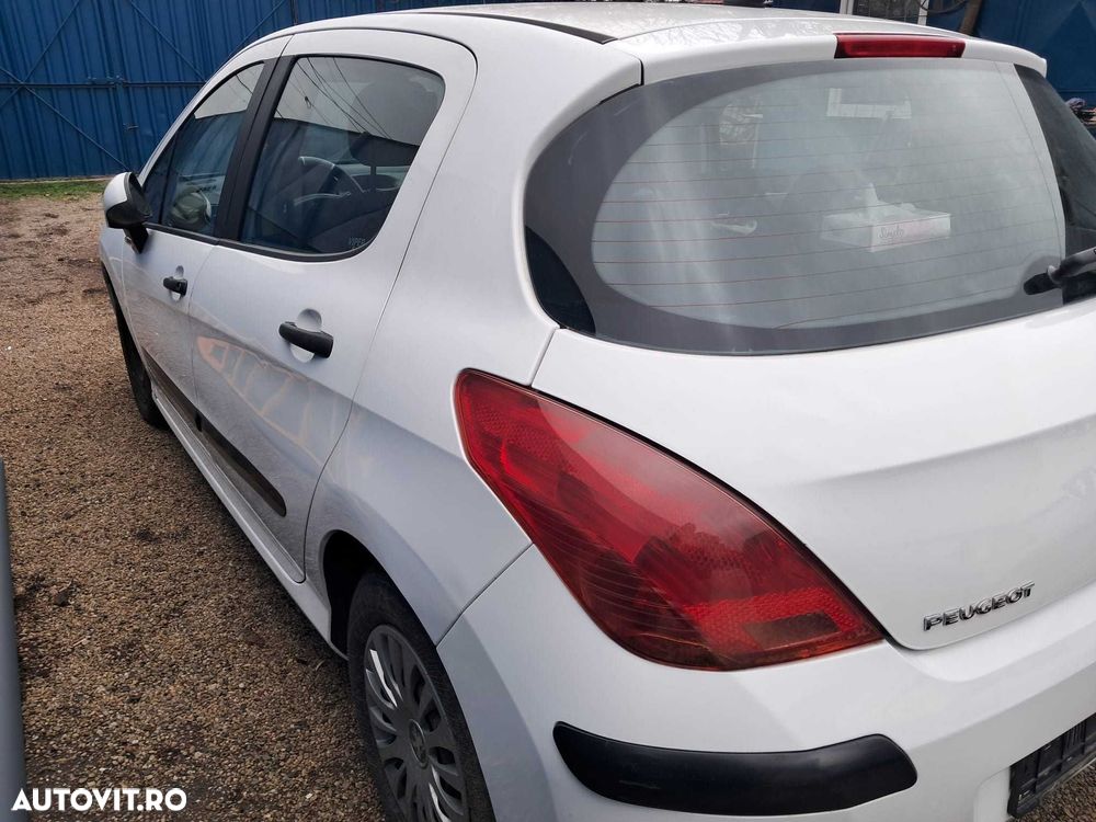Peugeot 308, haion cu luneta, bara spate cu armatura, stop stopuri - 2