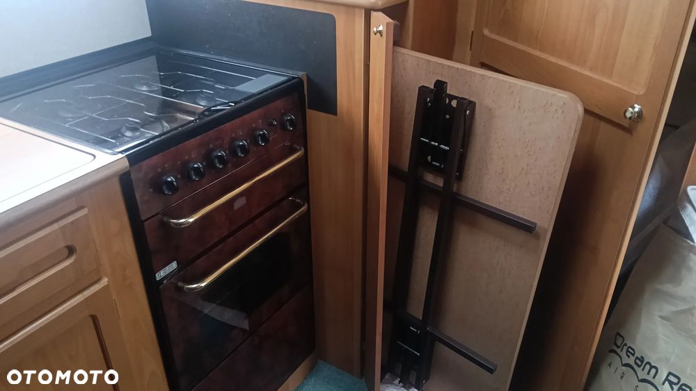 Fleetwood COLCHESTER 450/2EB klima, solar, mover - 38