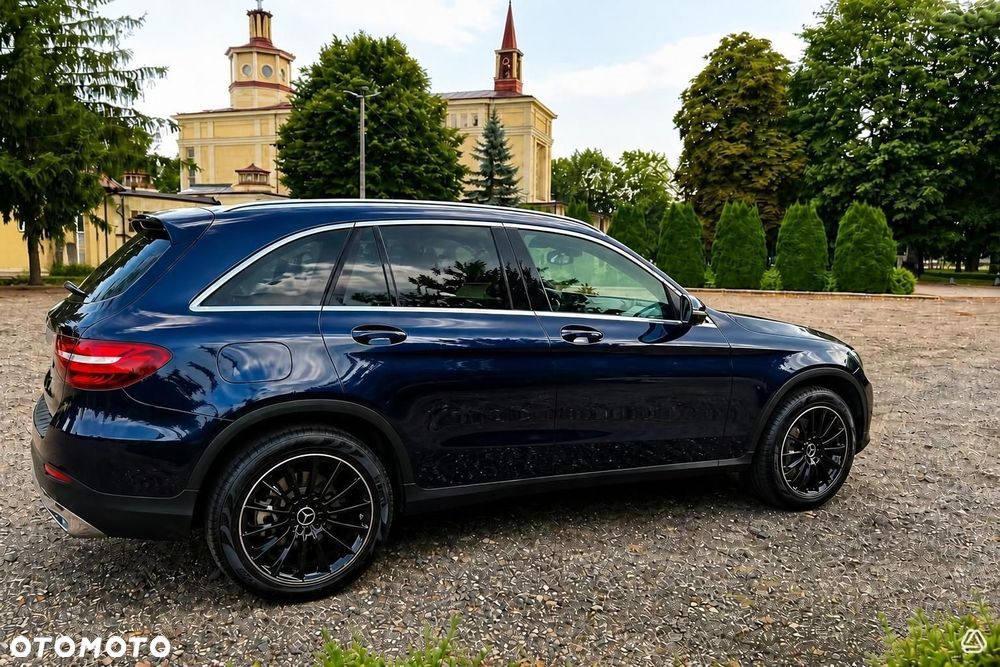 Mercedes-Benz GLC - 2