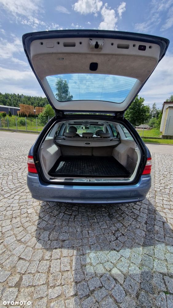 Mercedes-Benz Klasa E 220 CDI T Elegance - 10