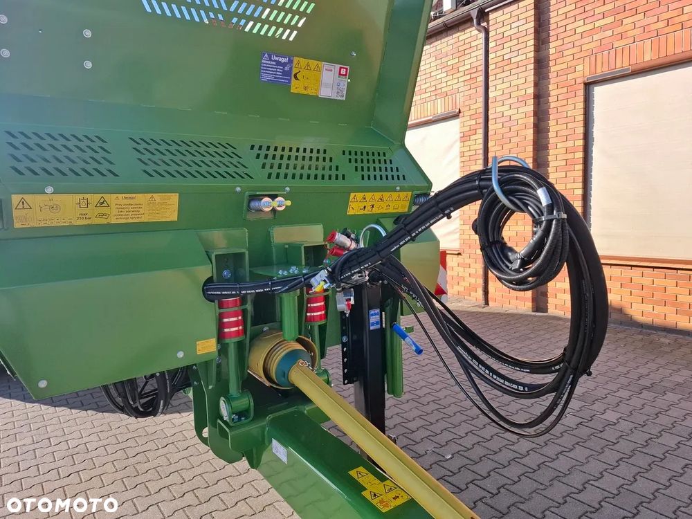 Bergmann XPERT 5.24 SERIA TSW rozrzutnik uniwersalny do wapna i do obornika - 20