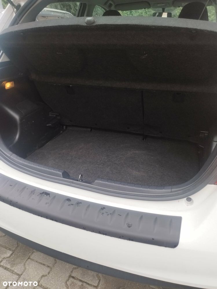 Toyota Yaris 1.0 Life - 5